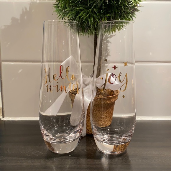 A pair of Stemless champagne glasses - Picture 7 of 8